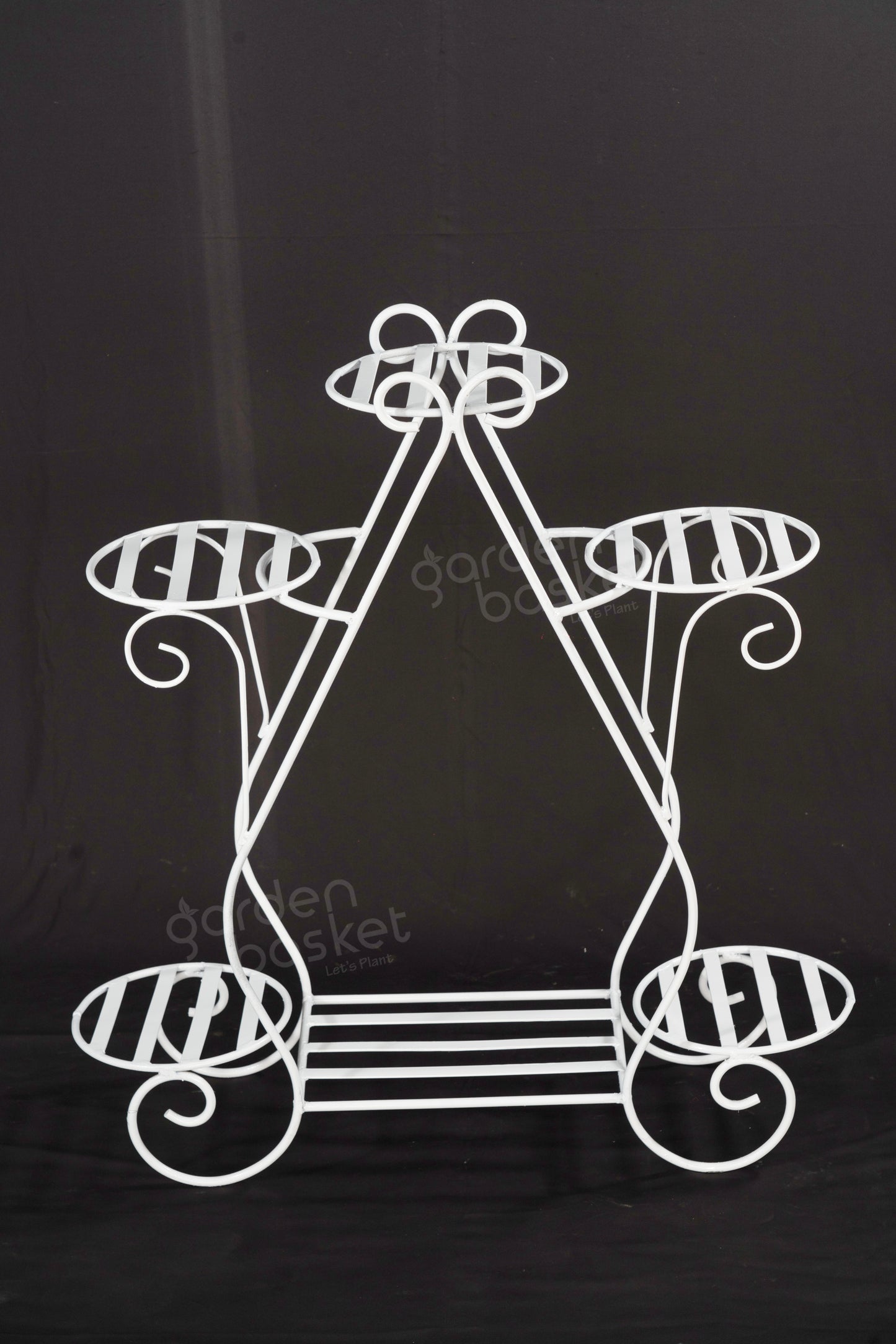 Classy crest plant stand for plants