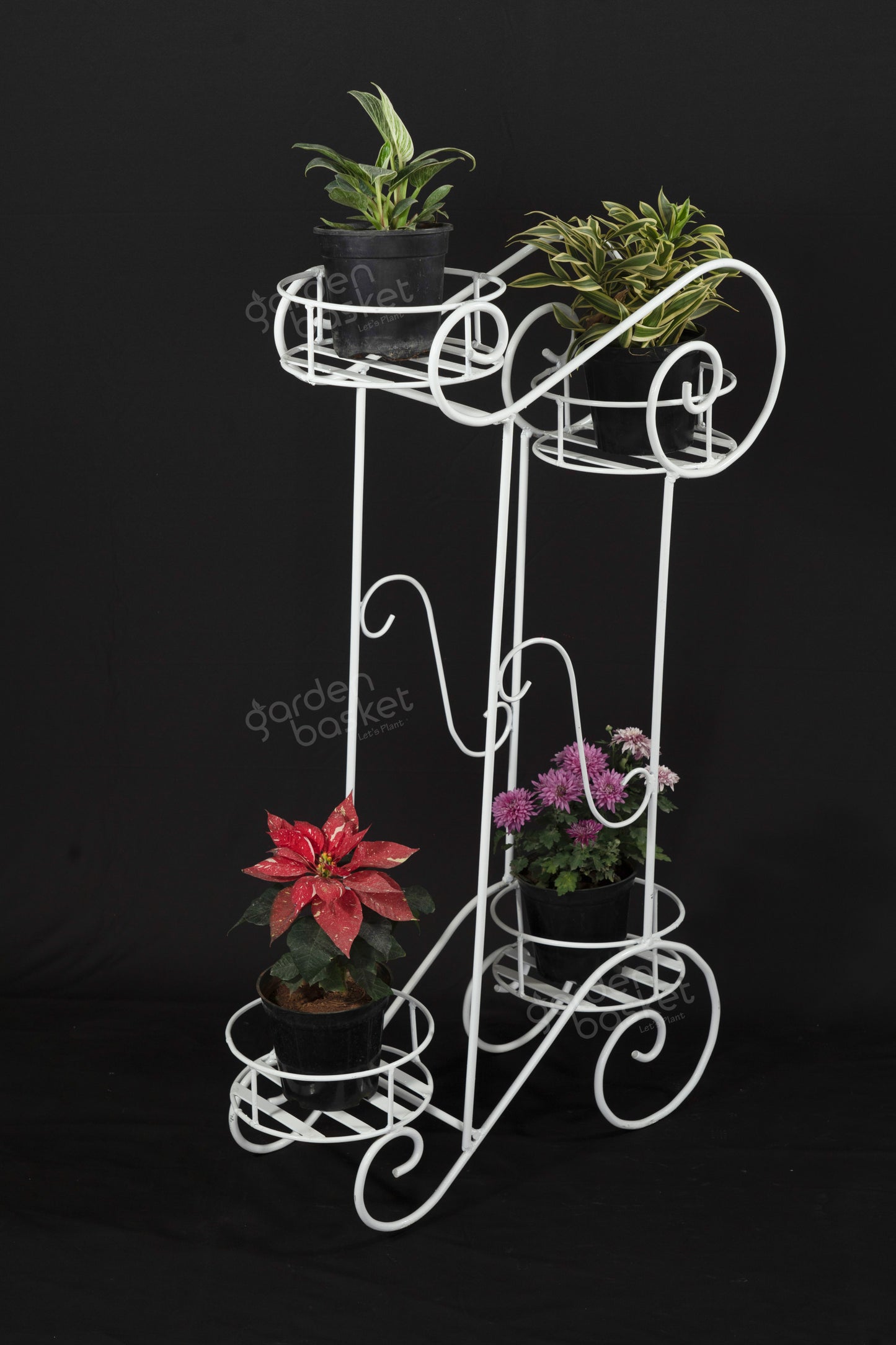 Spinel plant stand for pots